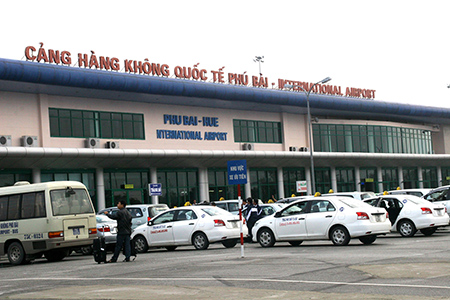 Huế điều chỉnh các dự án giao thông kết nối đến sân bay Phú Bài - Ảnh 2. Huế điều chỉnh các dự án giao thông kết nối đến sân bay Phú Bài - Ảnh 2.