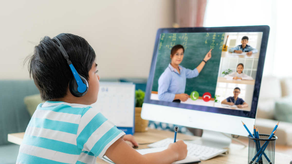 5 mẹo thiết lập không gian học tập trực tuyến hiệu quả cho trẻ trong mùa dịch - Ảnh 2.
