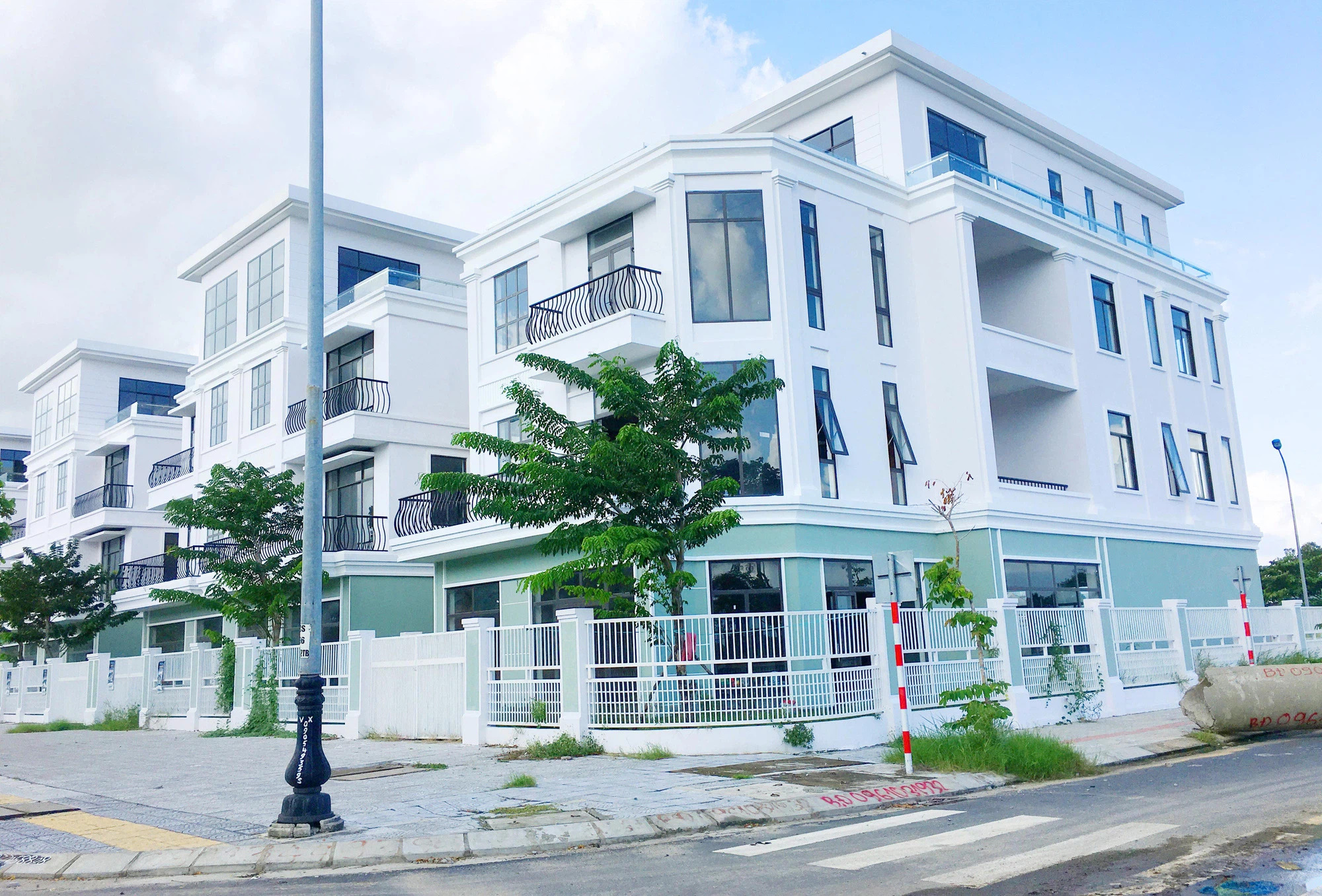 Môi giới BĐS tiết lộ bí quyết thu nhập tiền tỷ trong dịch - Ảnh 1. Môi giới BĐS tiết lộ bí quyết thu nhập tiền tỷ trong dịch - Ảnh 1.