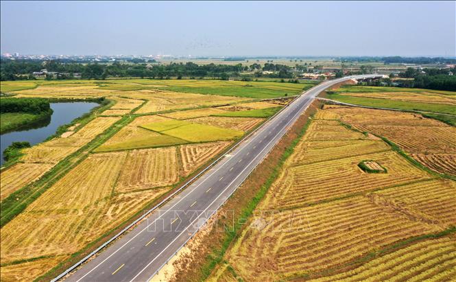 Quảng Trị sẽ thu hồi hơn 1.700 ha đất làm 195 dự án - Ảnh 1. Quảng Trị sẽ thu hồi hơn 1.700 ha đất làm 195 dự án - Ảnh 1.