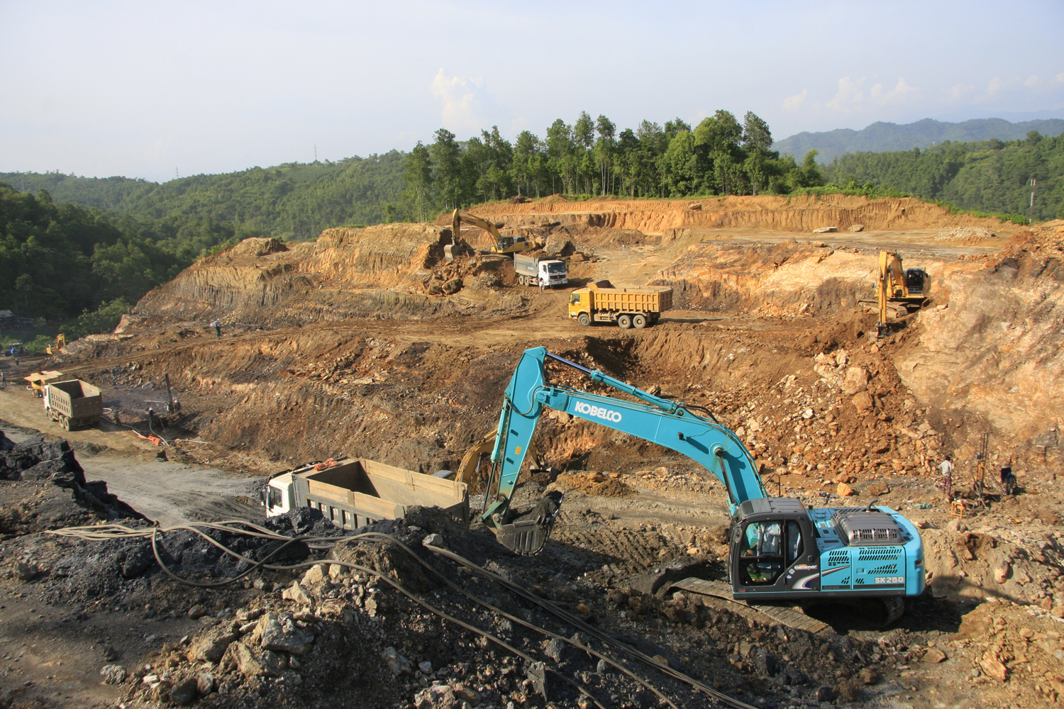 Khởi tố Giám đốc Cty TNHH Xây dựng thương mại Lilama - Ảnh 1. Khởi tố Giám đốc Cty TNHH Xây dựng thương mại Lilama - Ảnh 1.