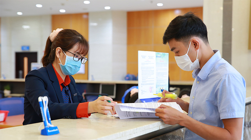 Nhà đầu tư BĐS sản cần làm gì để được ngân hàng cho lùi ngày trả nợ, giảm lãi vay? - Ảnh 1. Nhà đầu tư BĐS sản cần làm gì để được ngân hàng cho lùi ngày trả nợ, giảm lãi vay? - Ảnh 1.