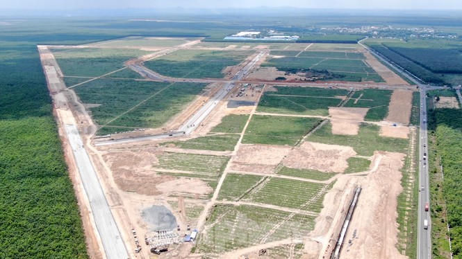 Dự án sân bay Long Thành: Hoàn thành chi trả tiền đền bù, hỗ trợ trong tháng 10 - Ảnh 1. Dự án sân bay Long Thành: Hoàn thành chi trả tiền đền bù, hỗ trợ trong tháng 10 - Ảnh 1.
