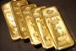 Dự báo giá vàng 15/9: Sẽ tiếp tục giảm thêm?
