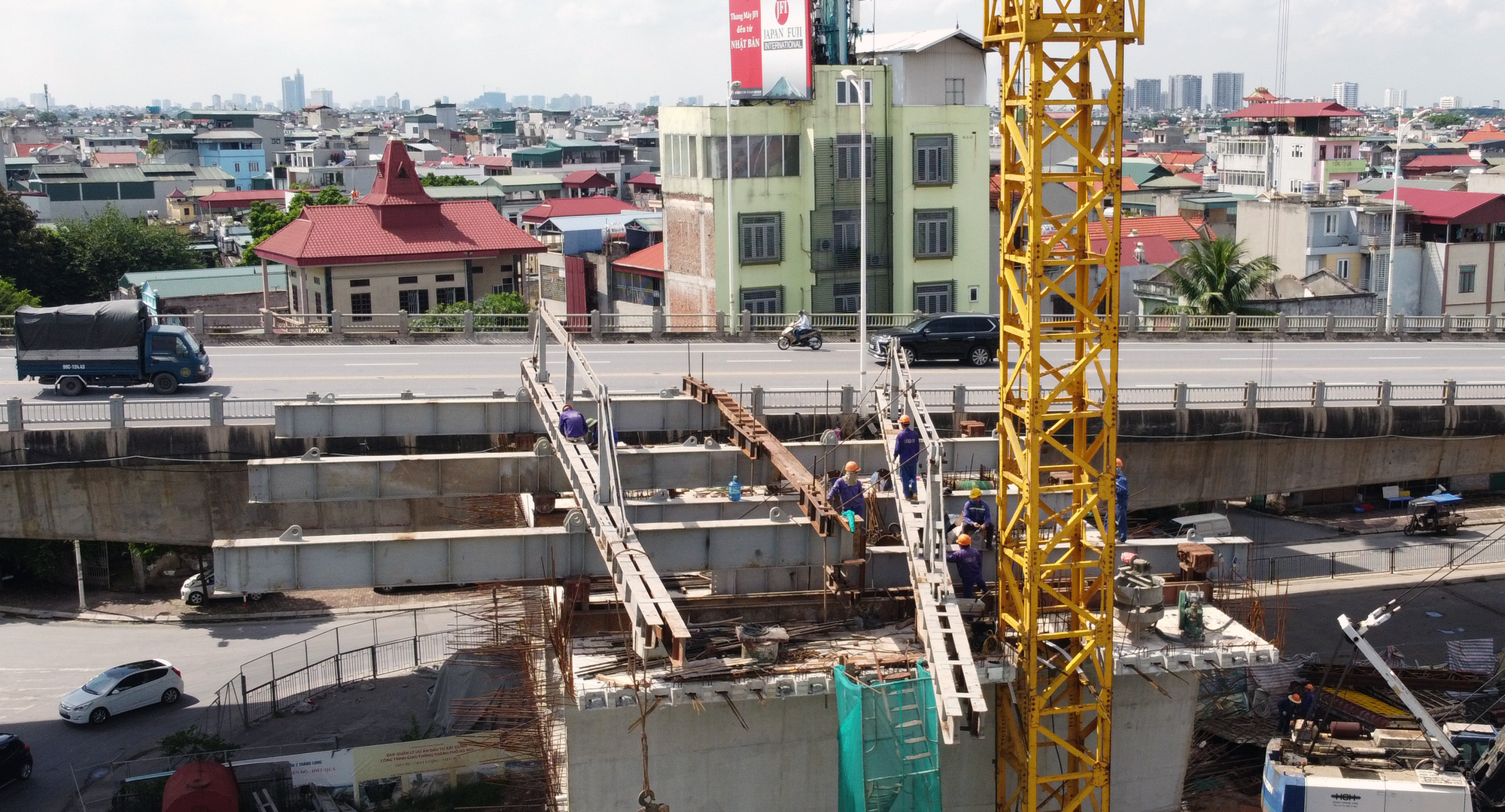 Hình ảnh dự án giao thông trọng điểm của Hà Nội thi công khi giãn cách xã hội - Ảnh 7. Hình ảnh dự án giao thông trọng điểm của Hà Nội thi công khi giãn cách xã hội - Ảnh 7.