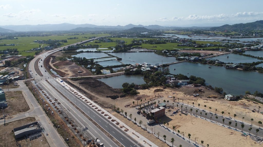 Bình Định thu hồi 33.000 m2 đất không thuộc quy hoạch khu đô thị mới Chợ Góc để đấu giá - Ảnh 1. Bình Định thu hồi 33.000 m2 đất không thuộc quy hoạch khu đô thị mới Chợ Góc để đấu giá - Ảnh 1.