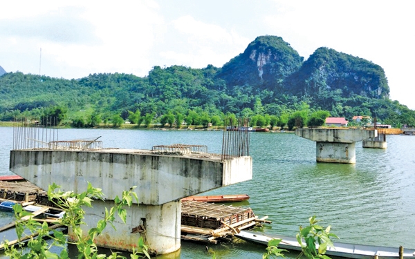 Thanh Hóa tiếp tục dự án xây cầu Bến Kẹm sau nhiều năm bỏ không - Ảnh 1. Thanh Hóa tiếp tục dự án xây cầu Bến Kẹm sau nhiều năm bỏ không - Ảnh 1.