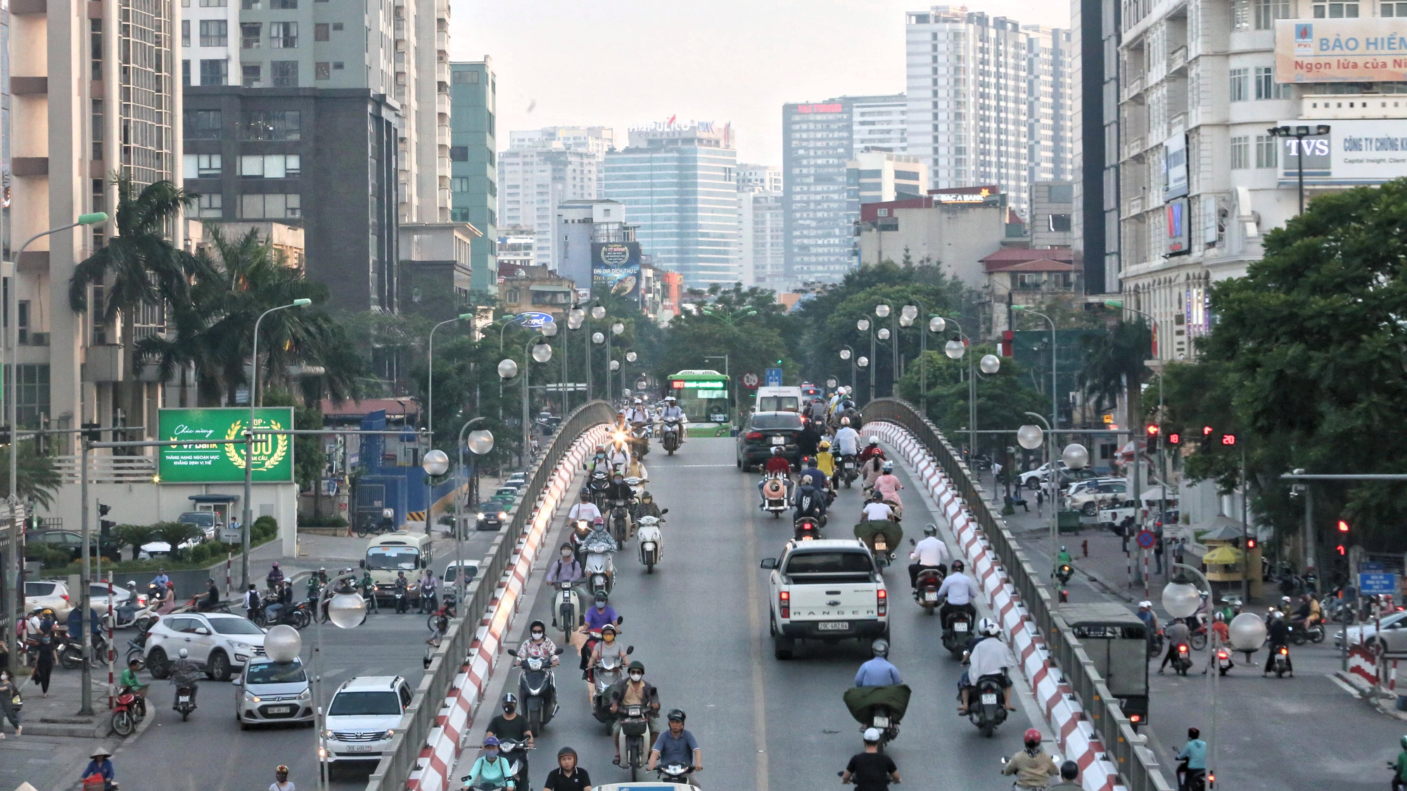 Hà Nội sẽ đầu tư không dàn trải và tập trung vào dự án quan trọng - Ảnh 1. Hà Nội sẽ đầu tư không dàn trải và tập trung vào dự án quan trọng - Ảnh 1.