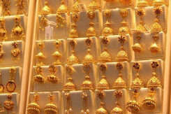 So sánh giá vàng hôm nay 22/9: Giá vàng SJC tiếp tục leo dốc