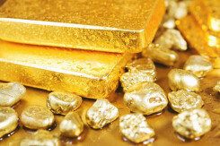 Giá vàng hôm nay 28/9: Biến động trái chiều ở cả thị trường trong nước và thế giới