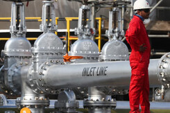 Giá xăng dầu hôm nay 3/9: Giá dầu tăng trở lại nhờ vào thị trường kinh tế phục hồi