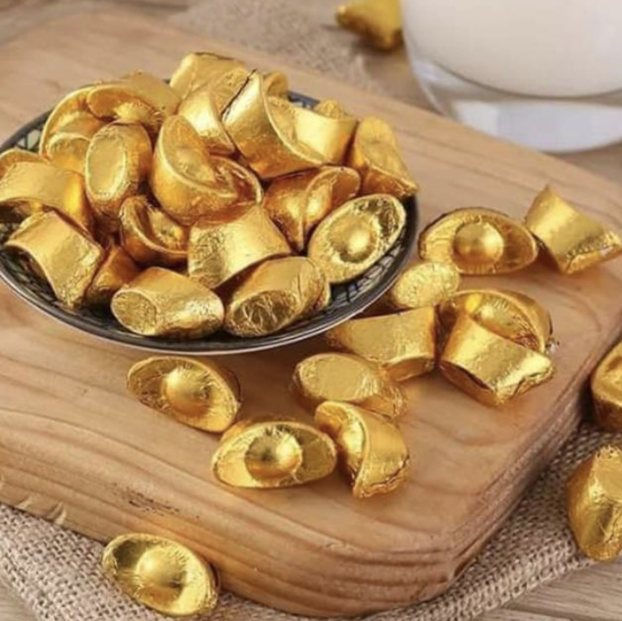 Giá vàng hôm nay 30/9: Điều chỉnh giảm không quá 100.000 đồng/lượng - Ảnh 2. Giá vàng hôm nay 30/9: Điều chỉnh giảm không quá 100.000 đồng/lượng - Ảnh 2.