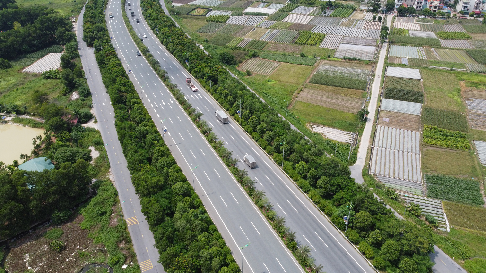 Thành lập Hội đồng thẩm định dự án cao tốc Châu Đốc - Cần Thơ - Sóc Trăng - Ảnh 1. Thành lập Hội đồng thẩm định dự án cao tốc Châu Đốc - Cần Thơ - Sóc Trăng - Ảnh 1.