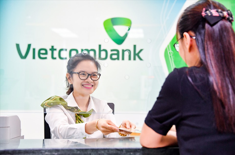 Lãi suất ngân hàng Vietcombank giữ nguyên không đổi trong tháng 9/2021 - Ảnh 1. Lãi suất ngân hàng Vietcombank giữ nguyên không đổi trong tháng 9/2021 - Ảnh 1.