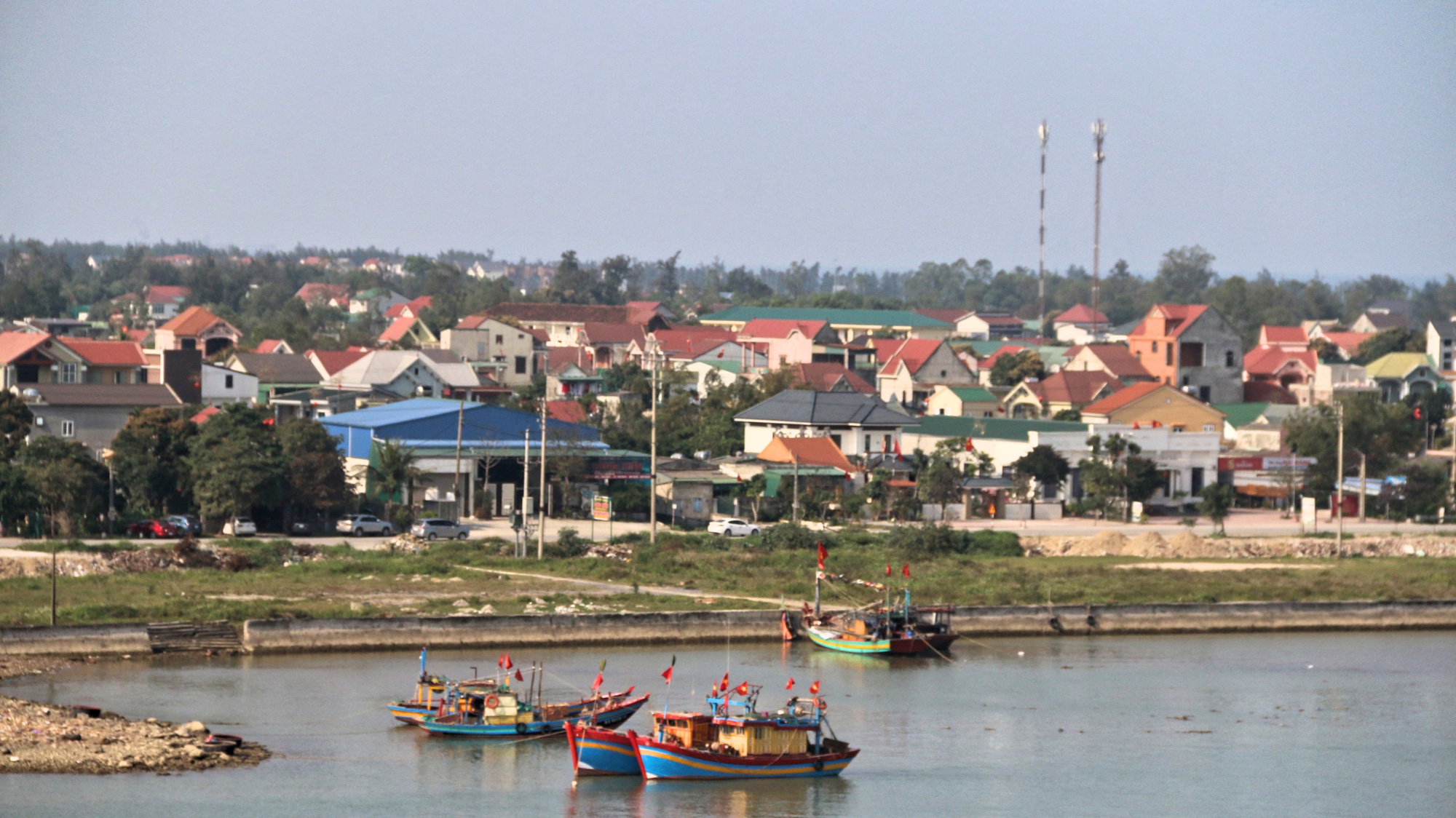 Nam Định: Điều chỉnh chủ trương đầu tư tuyến đường ven biển và đường nối cao tốc Pháp Vân - Cầu Giẽ - Ảnh 1. Nam Định: Điều chỉnh chủ trương đầu tư tuyến đường ven biển và đường nối cao tốc Pháp Vân - Cầu Giẽ - Ảnh 1.