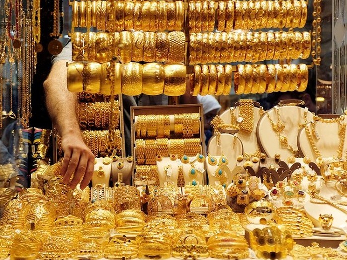 Giá vàng hôm nay 17/1: Biến động trái chiều không quá 100.000 đồng/lượng trong phiên giao dịch đầu tuần - Ảnh 2. Giá vàng hôm nay 17/1: Biến động trái chiều không quá 100.000 đồng/lượng trong phiên giao dịch đầu tuần - Ảnh 2.