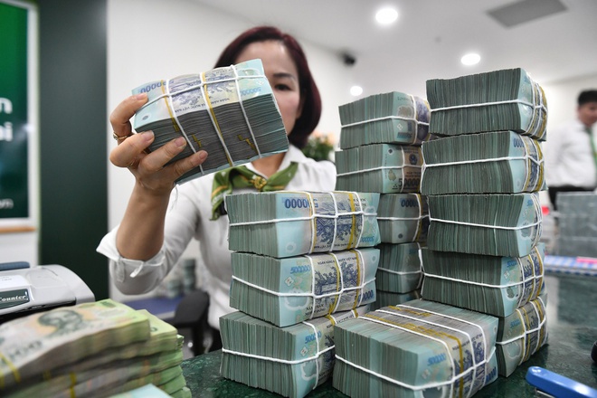 Từ vụ bỏ cọc đất Thủ Thiêm: Thời huy động vốn dễ dàng của doanh nghiệp bất động sản đang dần khép lại? - Ảnh 1. Từ vụ bỏ cọc đất Thủ Thiêm: Thời huy động vốn dễ dàng của doanh nghiệp bất động sản đang dần khép lại? - Ảnh 1.