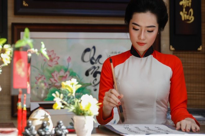Tham khảo 7 bài thơ khai bút đầu năm 2022 hay và ý nghĩa - Ảnh 1. Tham khảo 7 bài thơ khai bút đầu năm 2022 hay và ý nghĩa - Ảnh 1.