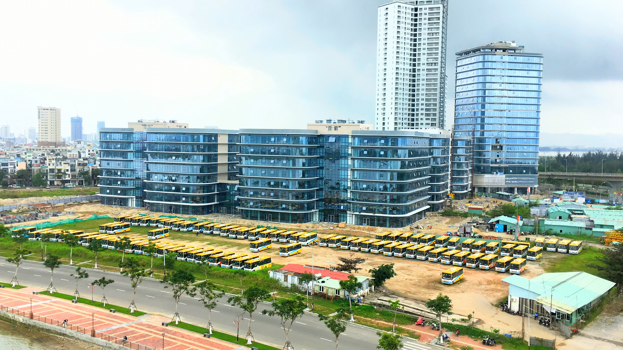 Đà Nẵng tìm ý tưởng quy hoạch khu đất sát sông Hàn, có thể xây căn hộ ở cao đến 22 tầng - Ảnh 1. Đà Nẵng tìm ý tưởng quy hoạch khu đất sát sông Hàn, có thể xây căn hộ ở cao đến 22 tầng - Ảnh 1.