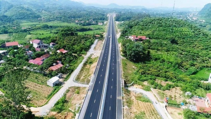 Cơ bản thống nhất về hướng tuyến dự án cao tốc Bắc - Nam phía Đông đoạn qua Phú Yên - Ảnh 1. Cơ bản thống nhất về hướng tuyến dự án cao tốc Bắc - Nam phía Đông đoạn qua Phú Yên - Ảnh 1.