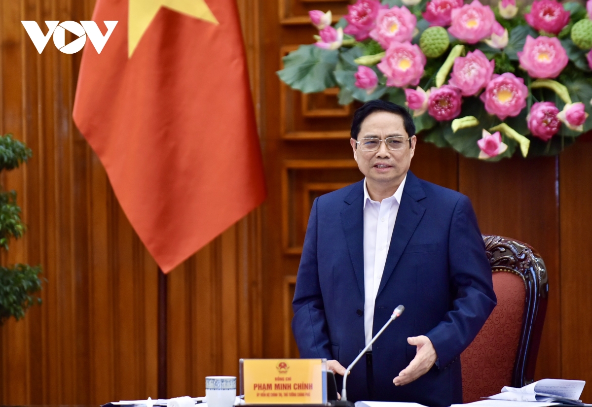 Thủ tướng đốc thúc hỗ trợ lãi suất vay cho doanh nghiệp và tiền thuê nhà cho người lao động ngay trong quý I - Ảnh 1.