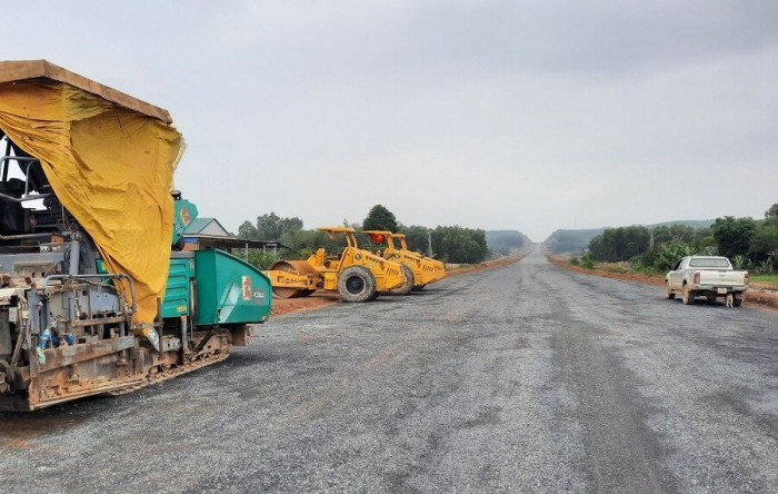 Hoàn thành ba đoạn cao tốc Bắc Nam dài 361 km trong năm 2022 - Ảnh 2. Hoàn thành ba đoạn cao tốc Bắc Nam dài 361 km trong năm 2022 - Ảnh 2.