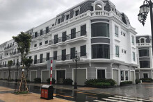 Nhiều cư dân khu nhà phố Vincom Rạch Giá sắp nhận sổ đỏ