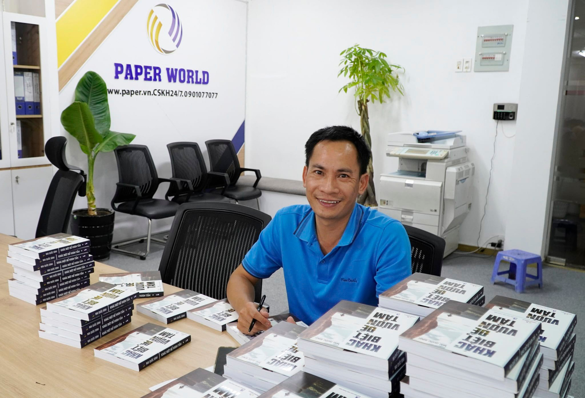 CEO Mai Quốc Bình: 'Tôi được hưởng lợi từ sự phi lý của thị trường BĐS, nhưng lại thấy buồn và lo' - Ảnh 1. CEO Mai Quốc Bình: 'Tôi được hưởng lợi từ sự phi lý của thị trường BĐS, nhưng lại thấy buồn và lo' - Ảnh 1.