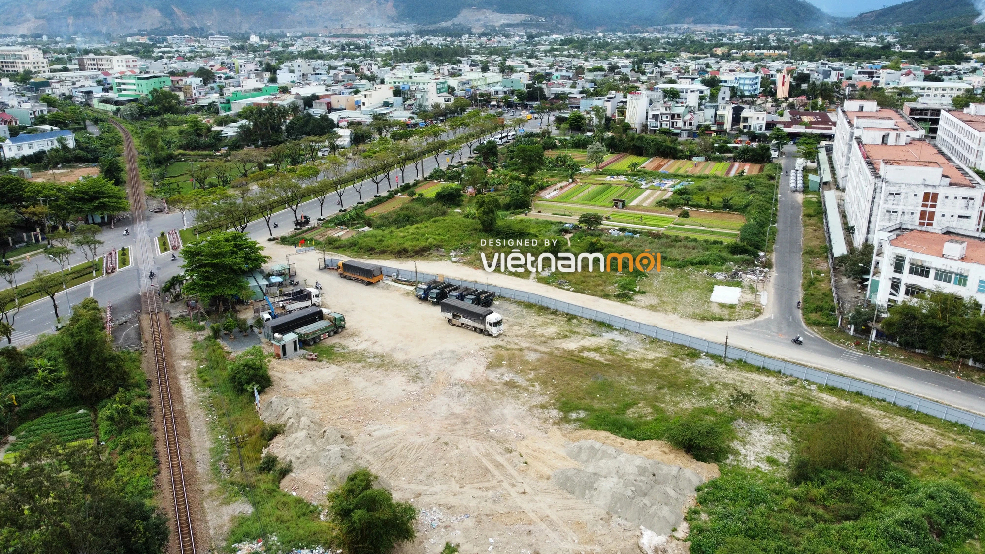 Khu đất gần UBND quận Liên Chiểu, gần biển được đề nghị đấu giá xây dựng trung tâm thương mại ở Đà Nẵng - Ảnh 9. Khu đất gần UBND quận Liên Chiểu, gần biển được đề nghị đấu giá xây dựng trung tâm thương mại ở Đà Nẵng - Ảnh 9.