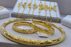 Giá vàng hôm nay 10/2: Điều chỉnh tăng 100.000 - 550.000 đồng/lượng trong phiên sáng ngày vía Thần Tài