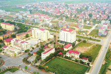 Huyện Mê Linh kiến nghị đầu tư 5 tuyến đường, sớm giải quyết các dự án chậm triển khai