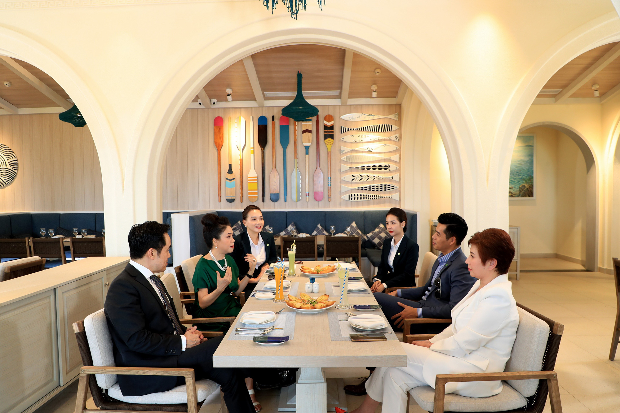 NovaWorld Phan Thiet khởi động tour trải nghiệm dự án bằng trực thăng - Ảnh 8.