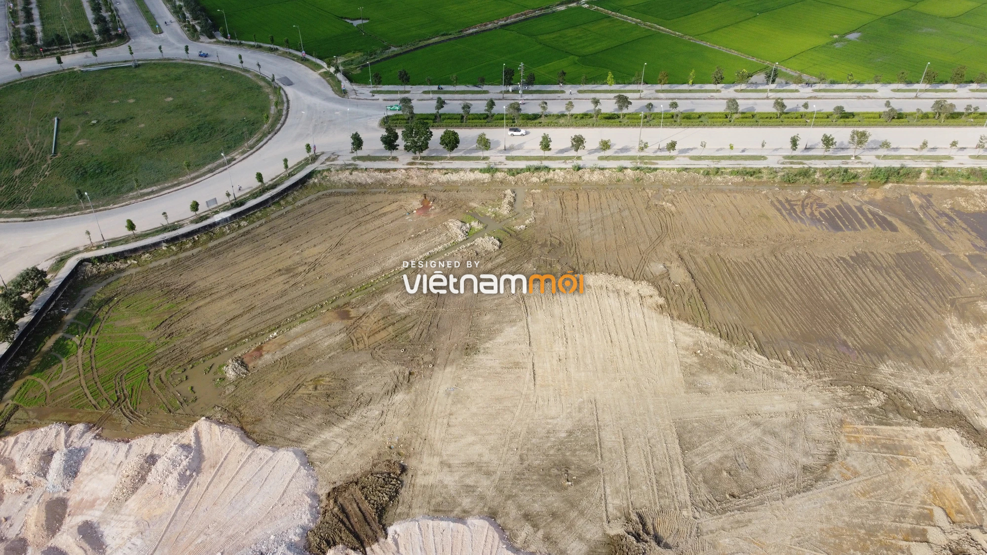 Đang san lấp mặt bằng xây siêu thị Aeon Mall Huế khoảng 170 triệu USD - Ảnh 10. Đang san lấp mặt bằng xây siêu thị Aeon Mall Huế khoảng 170 triệu USD - Ảnh 10.