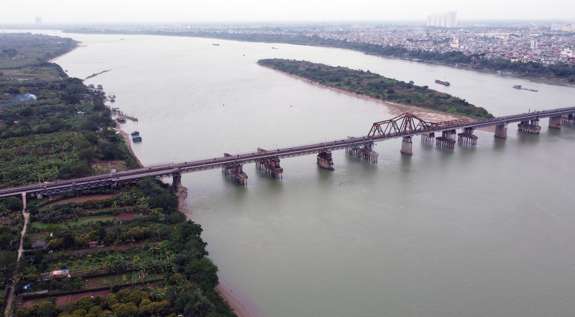 Cận cảnh khu vực bãi giữa sông Hồng dự kiến làm công viên văn hóa, du lịch - Ảnh 8. Cận cảnh khu vực bãi giữa sông Hồng dự kiến làm công viên văn hóa, du lịch - Ảnh 8.