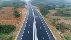 Cao tốc Diễn Châu - Bãi Vọt và Vĩnh Hảo - Phan Thiết chậm tiến độ do năng lực doanh nghiệp hạn chế, thiếu vật liệu