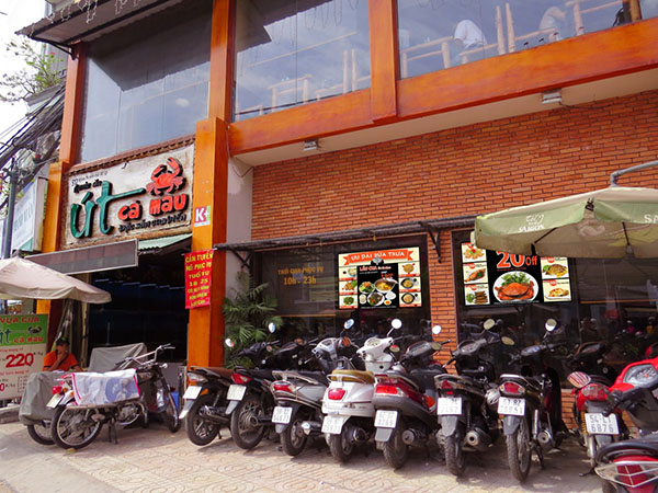 Địa điểm ăn uống ngày 8/3 Sài Gòn giá rẻ cho 2 người - Ảnh 1. Địa điểm ăn uống ngày 8/3 Sài Gòn giá rẻ cho 2 người - Ảnh 1.