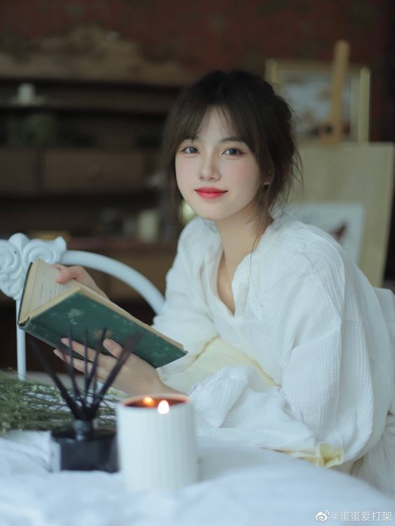 Tử vi hôm nay (6/2/2022) của 12 cung hoàng đạo: Xử Nữ thất thoát tiền bạc, Nhận được lời tỏ tình - Ảnh 2. Tử vi hôm nay (6/2/2022) của 12 cung hoàng đạo: Xử Nữ thất thoát tiền bạc, Nhận được lời tỏ tình - Ảnh 2.
