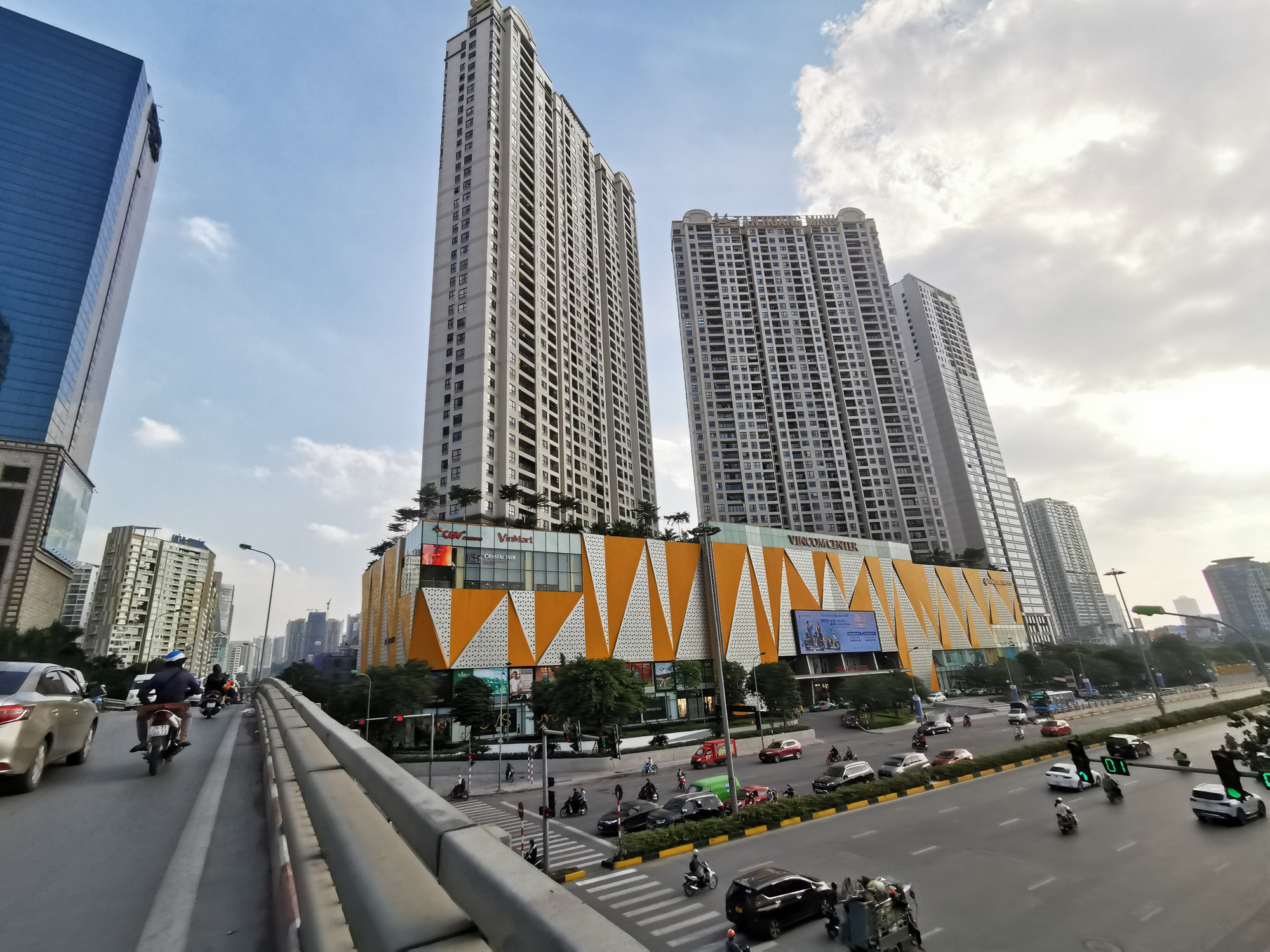 HoREA: Sốt ảo đi đôi với đầu cơ nhà đất có dấu hiệu quay trở lại từ đầu năm 2022 - Ảnh 1.