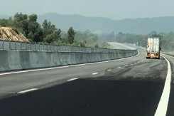 Bộ Giao thông Vận tải lại nhắc VEC khắc phục ngay hư hỏng trên cao tốc Đà Nẵng - Quảng Ngãi