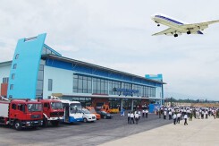 Xem xét chuyển sân bay Đồng Hới thành cảng hàng không quốc tế