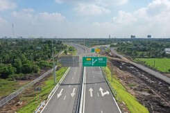 Những bất cập của thu phí không dừng