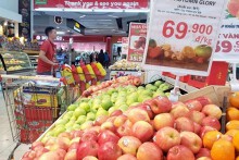 Giá cả thị trường hôm nay (27/5/2022): Thịt heo và rau củ giảm giá, hàng tiêu dùng khuyến mãi 10 - 40%