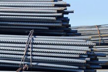 Giá thép xây dựng hôm nay 10/5: Tiếp đà giảm, về mức 4.590 nhân dân tệ/tấn