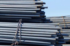 Giá thép xây dựng hôm nay 10/5: Tiếp đà giảm, về mức 4.590 nhân dân tệ/tấn