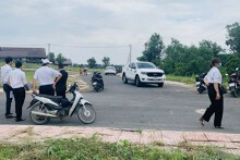 Hồ sơ giao dịch đất đai tăng đột biến ở Đồng Nai