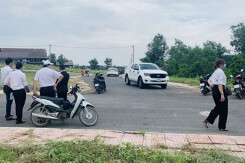 Hồ sơ giao dịch đất đai tăng đột biến ở Đồng Nai