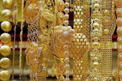 Giá vàng hôm nay 21/4: Vừa tăng vừa giảm từ 50.000 đồng/lượng đến 100.000 đồng/lượng