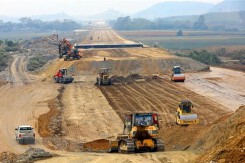 Bộ Xây dựng đánh giá tác động của căng thẳng Nga - Ukraine đến giá vật liệu
