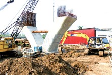 Nguyên nhân dự án cầu hơn 840 tỷ qua sông Cần Thơ chậm tiến độ