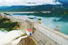 Nhóm doanh nghiệp liên quan chủ tịch C47 liên tục mua, bán cổ phiếu